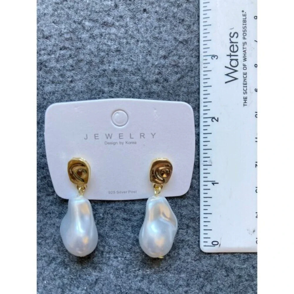 irregular metal pendent Earrings Baroque abnormity imitation pearl earrings‎ new